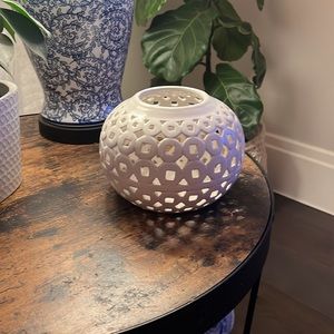 Elegant white candle holder, Can be used w flowers, basically anything you want!